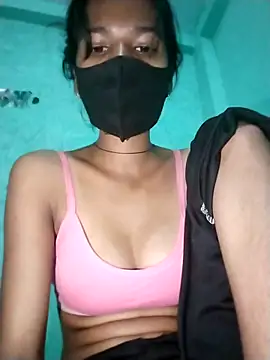 Pooja cute online show from October 2025 08:19:01 PM