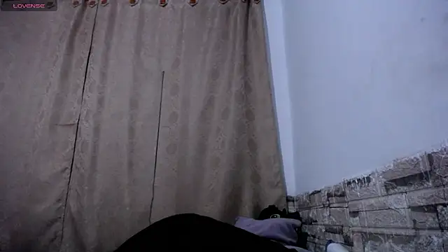 Snapshot of Bicky_24 chatting on April 2026 08:13:01 AM Bicky 24 online show from April 2026 08:13:01 AM