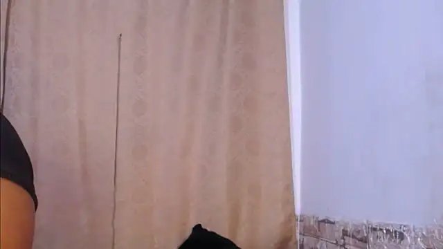 Snapshot of Bicky_24 chatting on June 2026 10:37:01 PM Bicky 24 online show from June 2026 10:37:01 PM