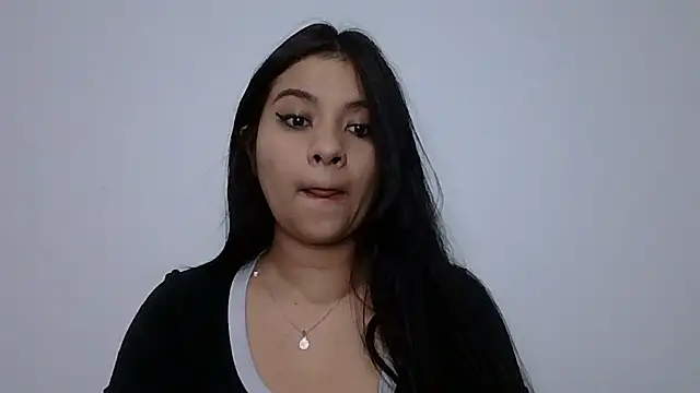 Snapshot of ValerieLove_ chatting on March 2026 11:39:02 AM ValerieLove online show from March 2026 11:39:02 AM