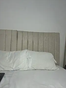 Paulaboterom online show from June 2026 04:04:02 PM