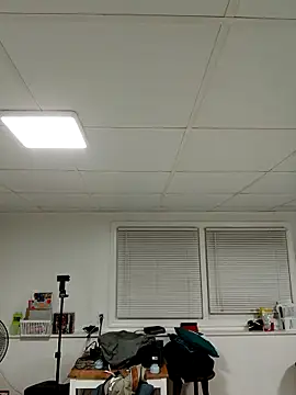 tripping385 online show from November 2025 01:05:02 AM