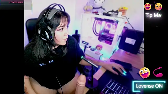 PinkDenial online show from November 2025 04:54:02 AM