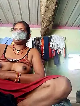 CUTE-004 online show from February 2026 07:26:01 AM