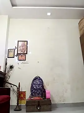 Your-vipasha online show from November 2025 07:24:01 PM