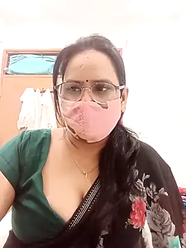 Snapshot of Your-vipasha chatting on May 2026 02:33:02 PM Your-vipasha online show from May 2026 02:33:02 PM