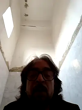 Snapshot of malhotra21 chatting on November 2025 09:22:01 AM malhotra21 online show from November 2025 09:22:01 AM