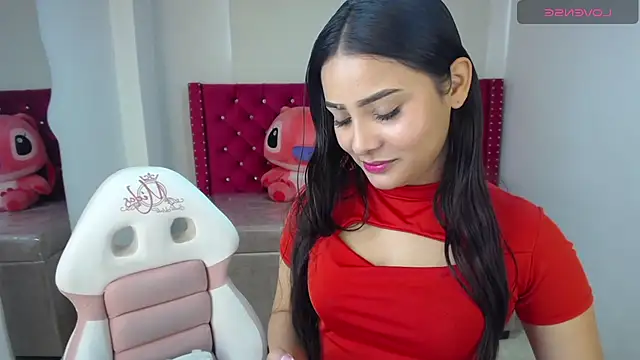 Ariannaa m online show from November 2025 04:51:02 PM