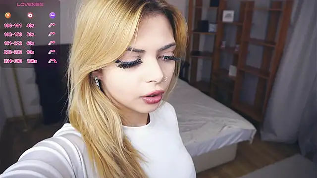 LenitaTumblin online show from November 2025 07:45:02 PM