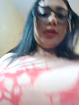 Monse--145 online show from November 2025 04:30:02 PM