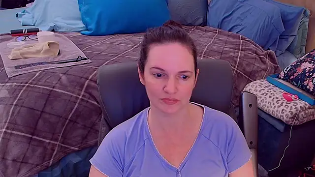 ninajaymes online show from October 2025 09:03:01 PM