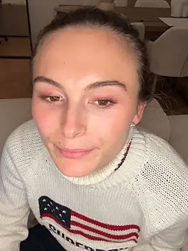 SophiiaStarr online show from October 2025 06:38:02 PM