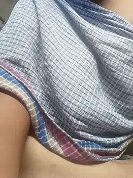 riyaroy134  online show from September 2025 08:38:02 AM