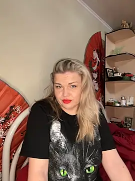 Nayvessa online show from December 2025 02:48:01 PM