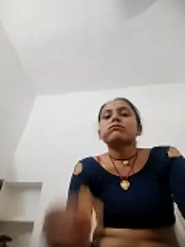 Snapshot of Sonam_shinde chatting on April 2026 10:19:01 AM Sonam shinde online show from April 2026 10:19:01 AM