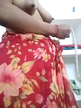 Snapshot of Sonam_shinde chatting on May 2026 07:05:02 AM Sonam shinde online show from May 2026 07:05:02 AM