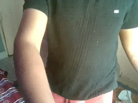 BornToSeduce online show from May 2026 07:35:02 AM