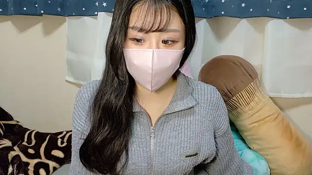 Ema-- online show from December 2025 10:13:01 AM