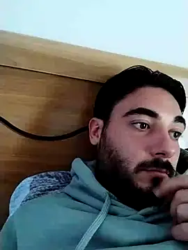 axsimil online show from October 2025 12:47:01 PM