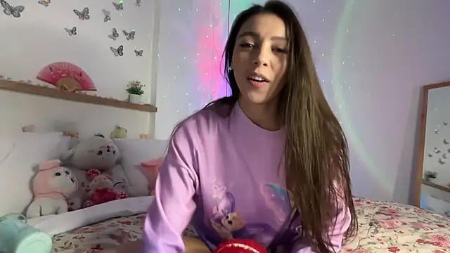 Snapshot of keirasworld chatting on August 2026 12:09:01 AM keirasworld online show from August 2026 12:09:01 AM