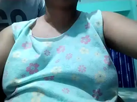 Snapshot of your-shapna chatting on May 2026 04:12:01 PM your-shapna online show from May 2026 04:12:01 PM