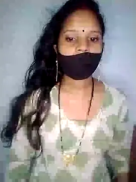 Snapshot of Komal-Rajput chatting on October 2025 05:54:02 PM Komal-Rajput online show from October 2025 05:54:02 PM