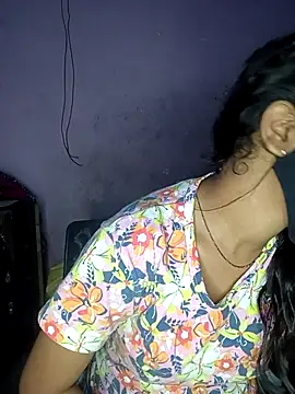 Komal-Rajput online show from November 2025 11:30:01 PM