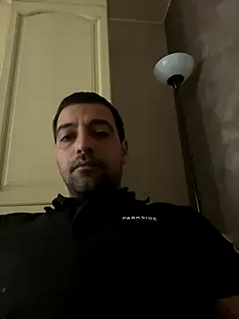 darkparadi online show from September 2025 09:58:01 AM