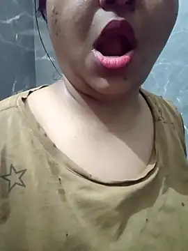 bitch-horny online show from October 2025 02:34:01 PM