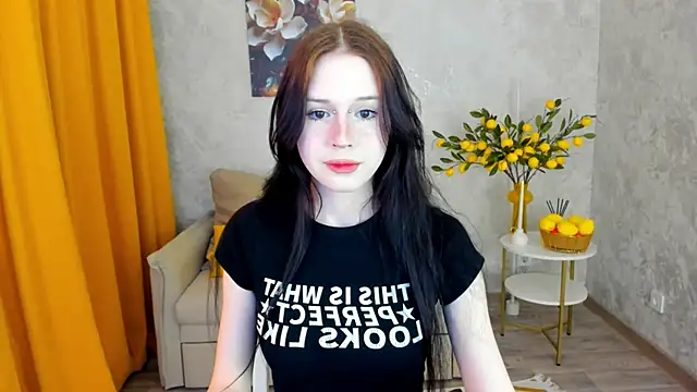VioletHarme online show from April 2026 11:54:02 AM