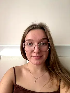 Bellatrisssaa online show from November 2025 10:26:02 AM