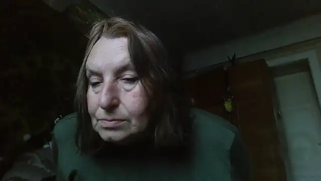 AnnaLive570 online show from October 2025 12:00:02 PM