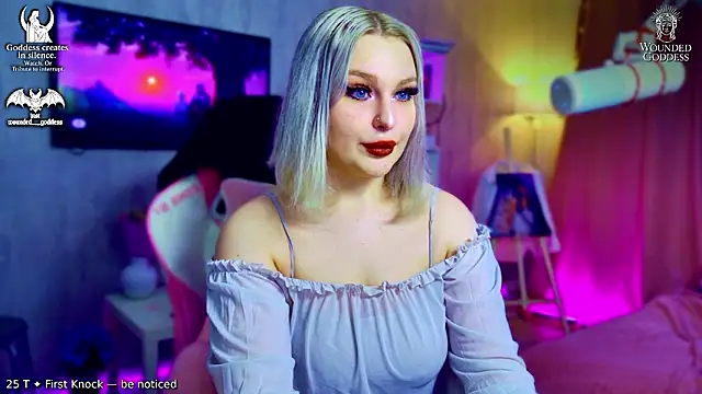 Wounded Goddess  online show from February 2026 06:51:02 AM