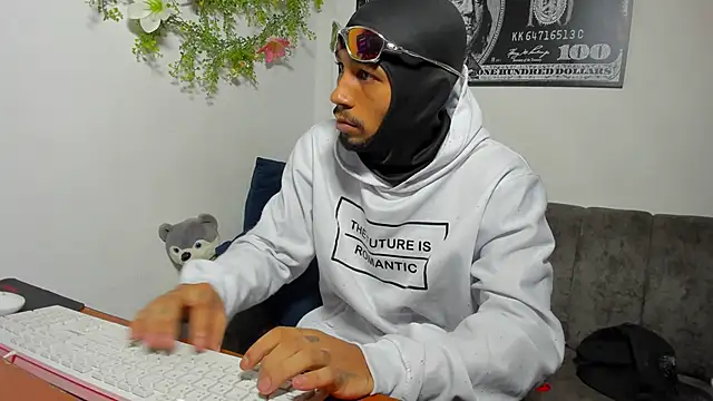 carl jhonson821 online show from November 2025 07:41:01 AM