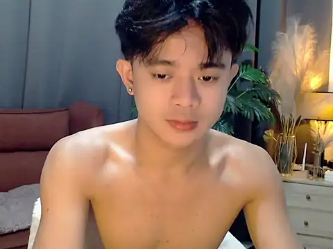 Snapshot of NautyBoyBrazeen_143 chatting on April 2026 09:06:01 PM NautyBoyBrazeen 143 online show from April 2026 09:06:01 PM