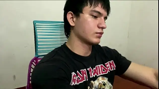 ErickWalton online show from October 2025 05:15:02 AM