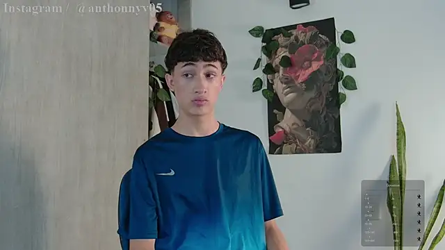Snapshot of anthonny_05 chatting on September 2025 11:19:01 PM anthonny 05 online show from September 2025 11:19:01 PM