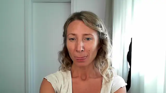 Paevoa online show from November 2025 09:19:02 AM