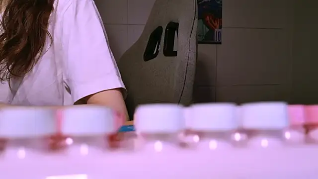 Yoka paradoXXX online show from December 2025 05:17:02 AM