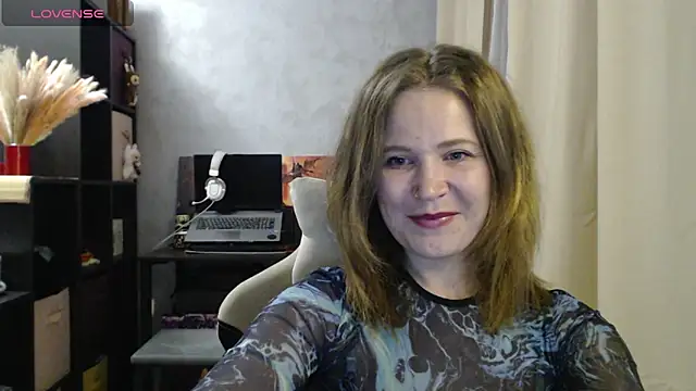 harpermoss online show from September 2025 06:19:01 PM