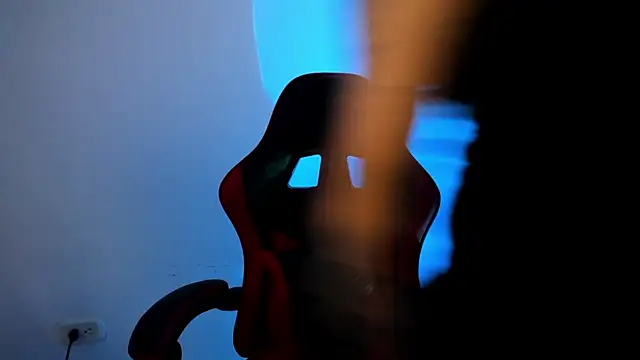 PeytonBox online show from October 2025 12:14:01 PM