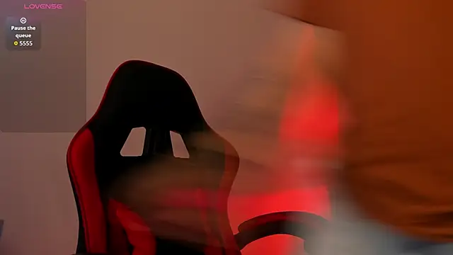 PeytonBox online show from October 2025 12:19:02 PM