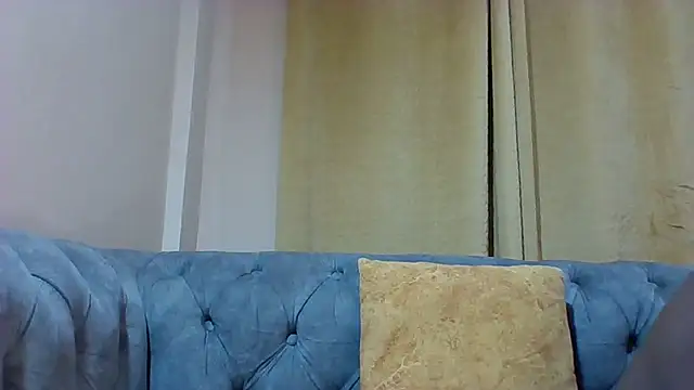 Amiblue Xo online show from October 2025 10:19:01 PM