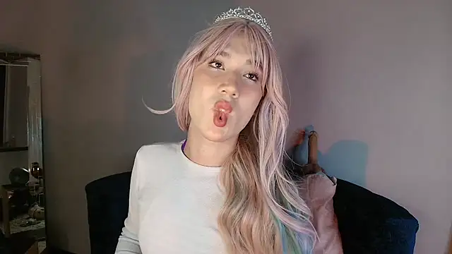 Electra Gosselin online show from November 2025 04:11:01 AM