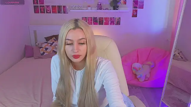 MelanyKink online show from September 2025 02:55:02 PM