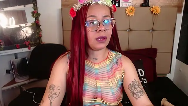 MIA  SPENCER online show from November 2025 03:55:01 PM