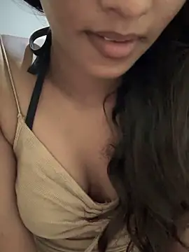 Snapshot of Drive_girl chatting on October 2025 05:45:01 PM Drive girl online show from October 2025 05:45:01 PM
