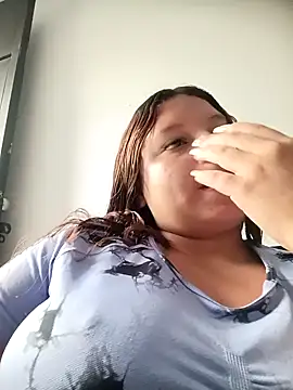 Shell Latina online show from March 2026 01:28:01 PM