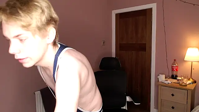 scottishtwink01 online show from September 2025 02:39:02 PM