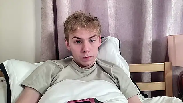 scottishtwink01 online show from September 2025 01:34:02 PM